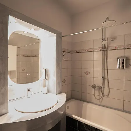 Alea カランバカ